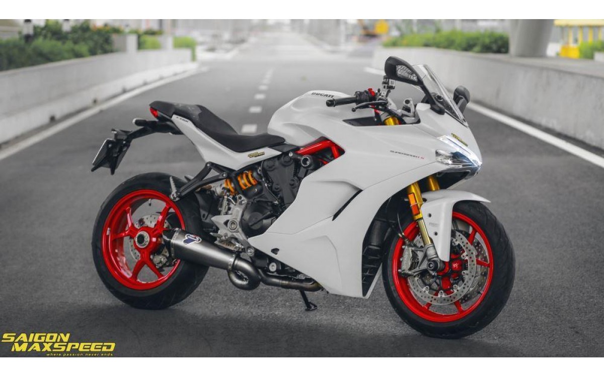 Ducati SuperSport S siêu phẩm mô tô đường phố độ nhẹ nhàng với tone màu trắng tinh khôi
